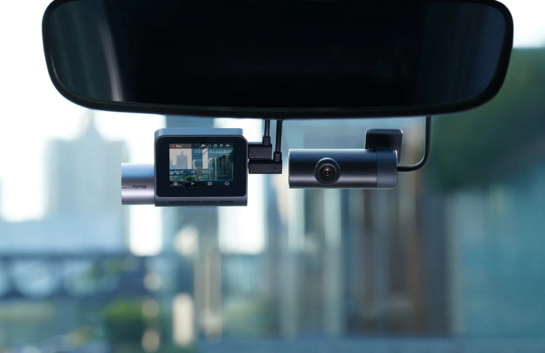 70mai Dash Cam A500S จับภาพถนนข้างหน้าอยู่เสมอ